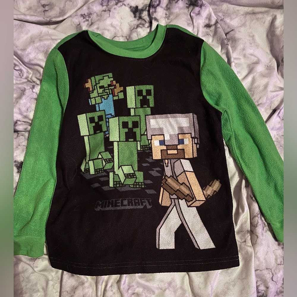 Minecraft pajama top